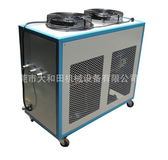 何為真正的【小型冷水機(jī)】，滾輪模溫機(jī)，極冷極熱模溫機(jī)