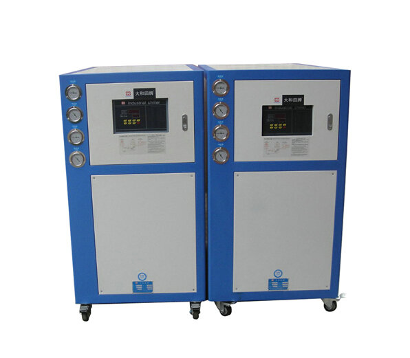 【廣東工業(yè)冷水機】應用于各行各業(yè)并不只是傳說！