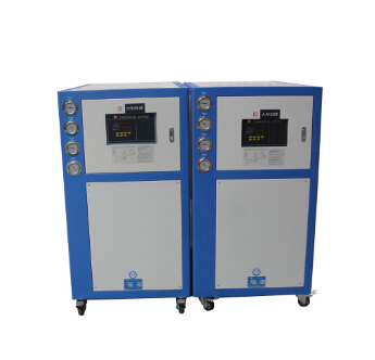 工業(yè)中需要使用冷水機(jī)，提升儀器使用壽命