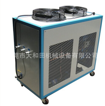 小型恒溫制冷設(shè)備-小型冷水機